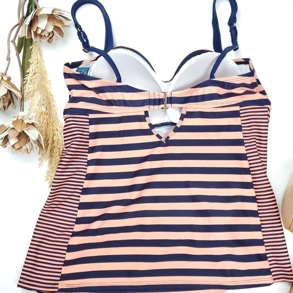 NEW Beach Bump Maternity Tankini Swim Top Sz L - Picture 4 of 12